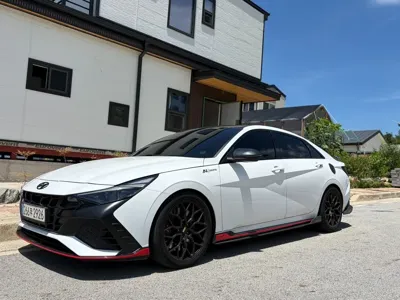 Hyundai Avante 2022, 112000 км, за 26000000 KRW