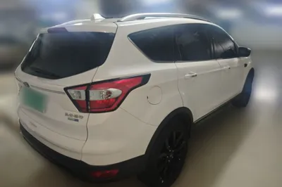 Ford Kuga 2017, 104700 км, за 57320.48 CNY - фото 6