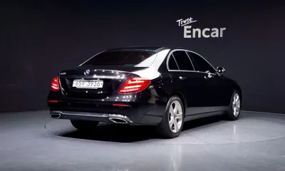 Mercedes-Benz E-Class 2018, 93578 км, за 19900000 KRW - фото 2