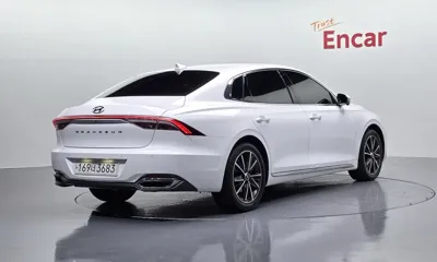 Hyundai Grandeur 2022, 19383 км, за 28300000 KRW