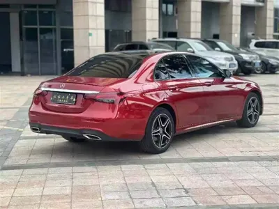 Mercedes-Benz E-Class (Import) 2022, 60000 км, за 188000 CNY