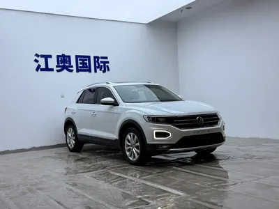 Volkswagen T-Roc 2023, 39000 км, за 102800 CNY - фото 3