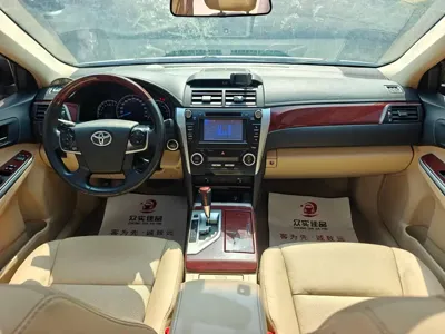 Toyota Camry 2014, 136000 км, за 49800 CNY - фото 5