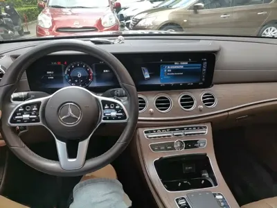 Mercedes-Benz E-Class 2020, 51900 км, за 220000 CNY - фото 10