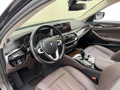 BMW 5 Series 2019, 42000 км, за 165000 CNY - фото 9