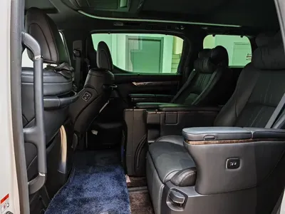 Toyota Vellfire 2022, 38000 км, за 598000 CNY - фото 10