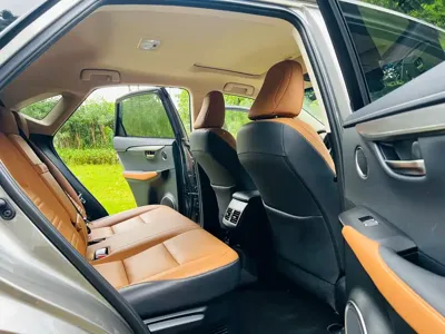 Lexus NX 2019, 75000 км, за 125800 CNY - фото 12