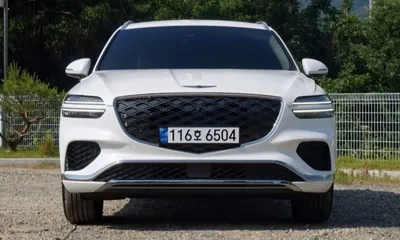 Genesis GV70 · 2025 год
