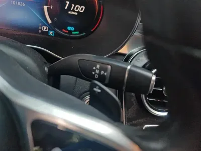 Mercedes-Benz C-Class 2019, 101800 км, за 95399 CNY - фото 16
