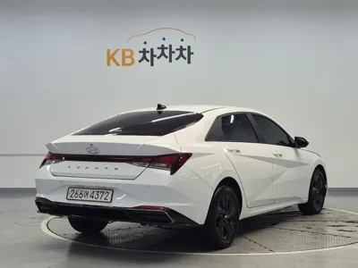 Hyundai Avante 2023, 42000 км, за 13600000 KRW - фото 3