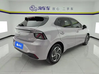 MG MG4 2026, 4200 км, за 69600 CNY