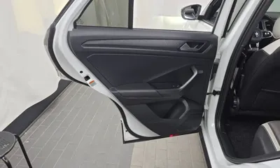 Volkswagen T-Roc 2022, 76636 км, за 99990000 KRW - фото 25
