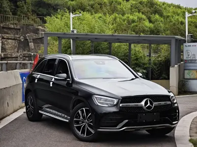 Mercedes-Benz GLC 2020, 62500 км, за 179800 CNY