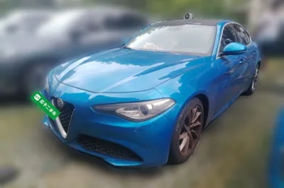 Alfa Romeo Giulia 2017, 80100 км, за 87804.17 CNY - фото 1