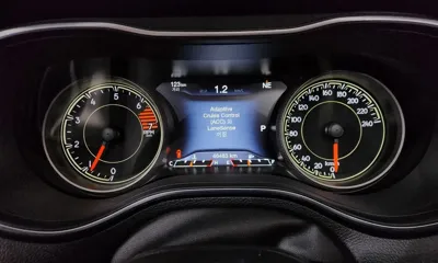 Jeep Cherokee 2022, 46483 км, за 25300000 KRW - фото 8