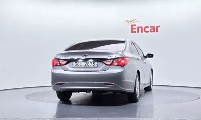Hyundai Sonata 2010, 109825 км, за 3300000 KRW