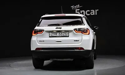 Jeep Compass 2018, 82606 км, за 12900000 KRW