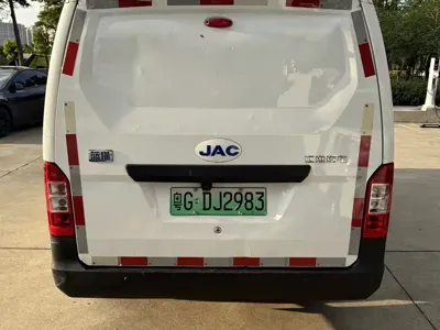JAC Bluecat 2023, 166000 км, за 41800 CNY
