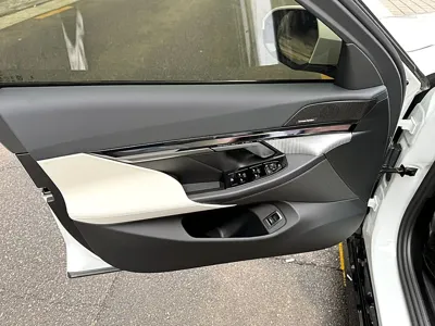 BMW 5-Series 2026, 1200 км, за 40100000 KRW - фото 8
