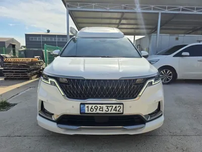 Kia Canival 2023, 23000 км, за 53000000 KRW - фото 3