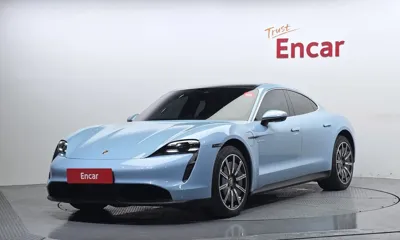 Porsche Taycan · 2021 год