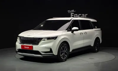 Kia Canival · 2023 год