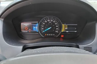 Ford Explorer 2016, 111400 км, за 69067.37 CNY - фото 11