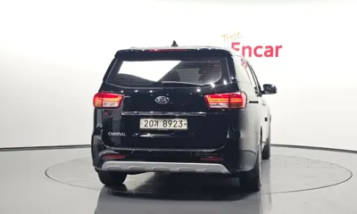 Kia Canival 2016, 293342 км, за 99990000 KRW