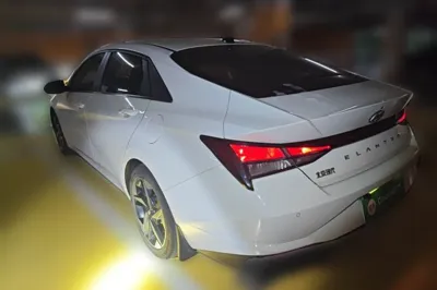 Hyundai Elantra 2022, 60500 км, за 64669.08 CNY