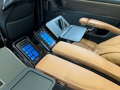 Toyota Vellfire 2023, 50800 км, за 788000 CNY - фото 13