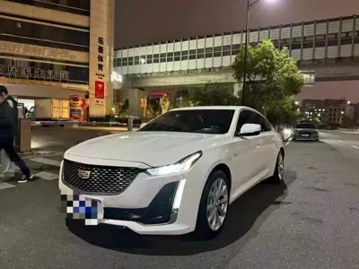 Cadillac CT5 2021, 60000 км, за 108000 CNY