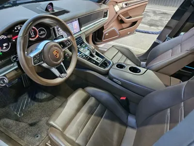 Porsche Panamera 2018, 68500 км, за 68000000 KRW - фото 9
