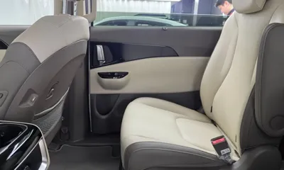 Kia Canival 2021, 15602 км, за 26990000 KRW - фото 25