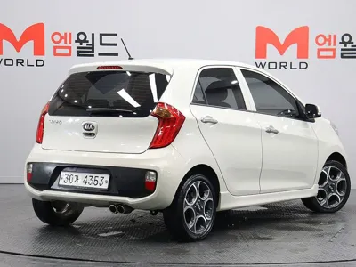 Kia Morning 2013, 71535 км, за 4800000 KRW