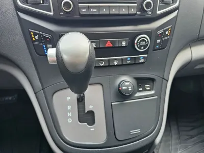 Hyundai Starex 2020, 95300 км, за 17990000 KRW - фото 18
