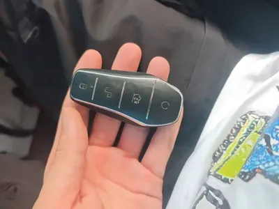 BYD e2 2024, 84900 км, за 53099 CNY - фото 9