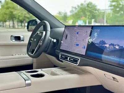 Li Auto Li L6 2025, 8000 км, за 218000 CNY - фото 42