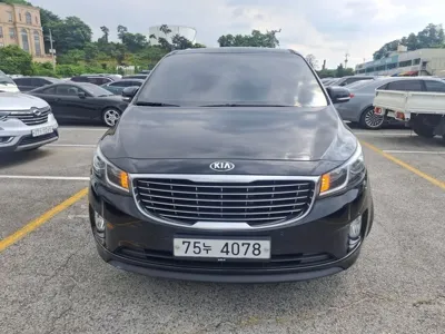 Kia Canival 2018, 257186 км, за 6500000 KRW - фото 2