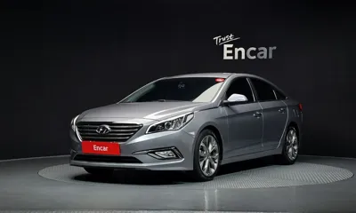 Hyundai Sonata · 2015 год