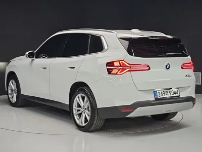 BMW X3 2025, 8930 км, за 99990000 KRW