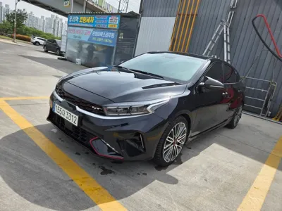 Kia K3 · 2022 год
