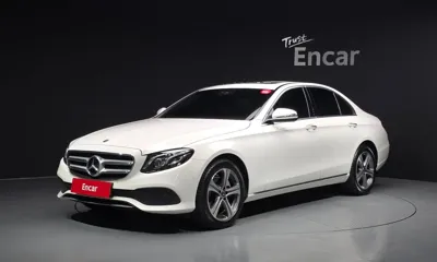 Mercedes-Benz E-Class 2019, 103336 км, за 23500000 KRW - фото 1