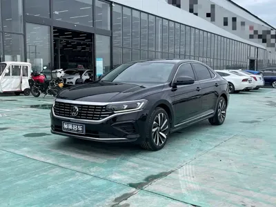 Volkswagen Passat · 2022 год