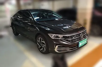 Volkswagen Sagitar 2023, 56100 км, за 85207.71 CNY