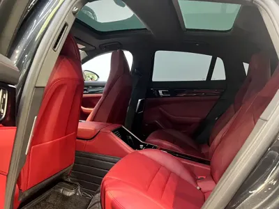 Porsche Panamera 2023, 31000 км, за 688800 CNY - фото 9