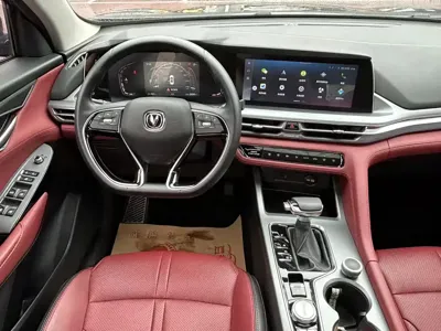 Changan 长安CS75PLUS 2021, 30000 км, за 49800 CNY - фото 6