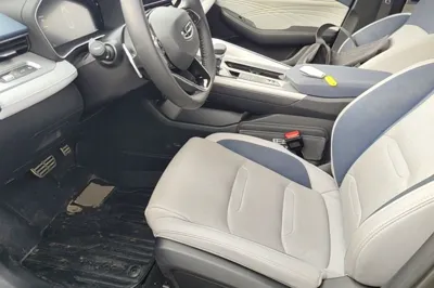 Geely Auto Preface 2023, 69500 км, за 77619.21 CNY