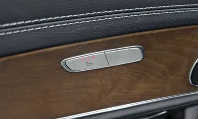 Mercedes-Benz E-Class 2020, 77425 км, за 29200000 KRW - фото 31