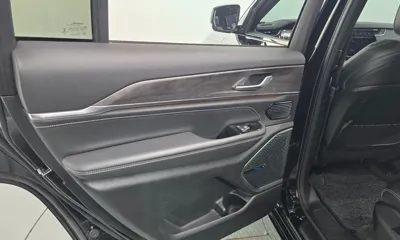 Jeep Cherokee 2021, 67387 км, за 35200000 KRW - фото 25