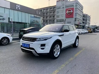 Land Rover Evoque · 2015 год